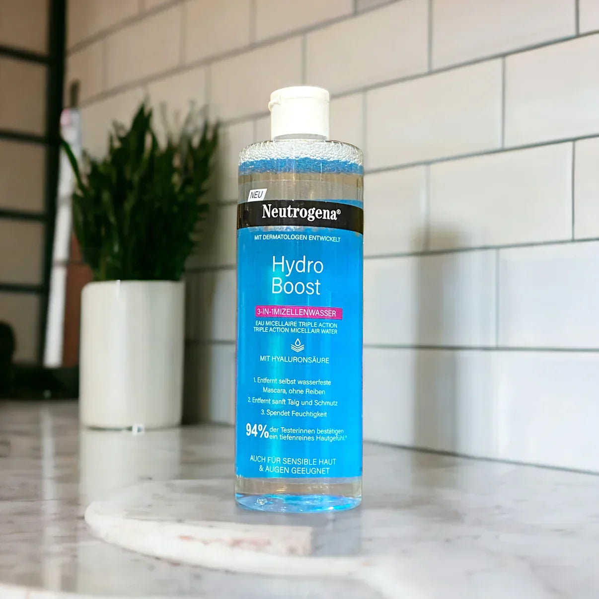 Neutrogena Hydro Boost 3-in-1 Toner - Classy Touch Pk