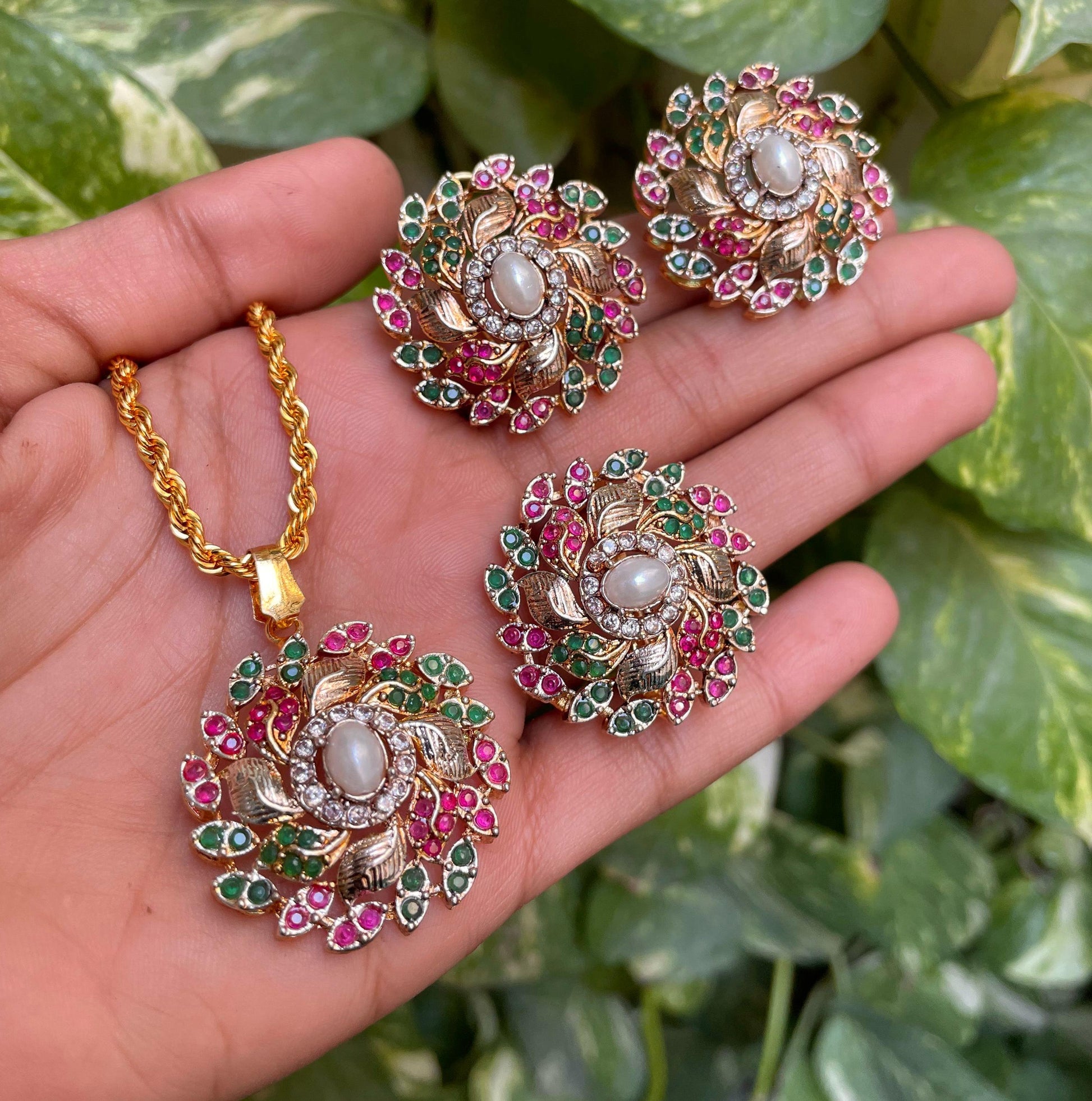 Multi Pendant Set in Pakistan with Price