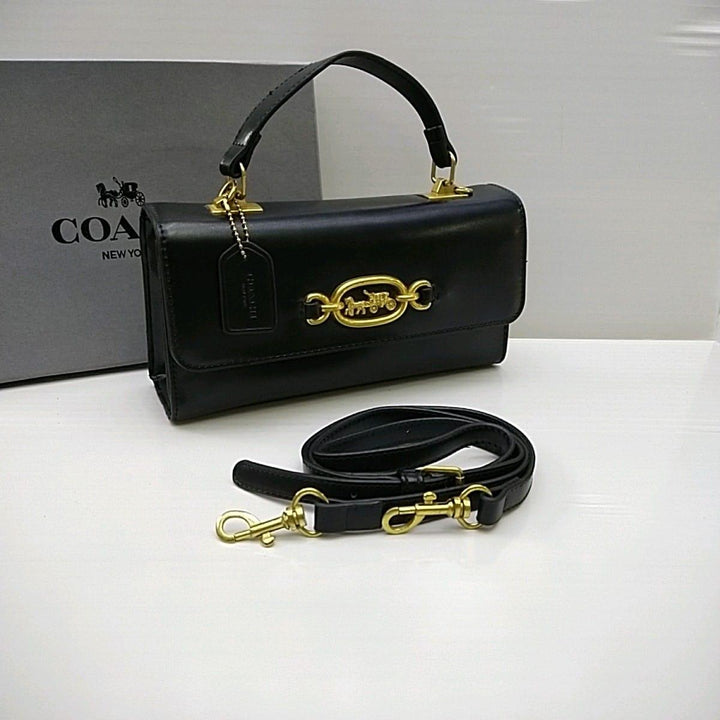 HARLOW TOP HANDLE